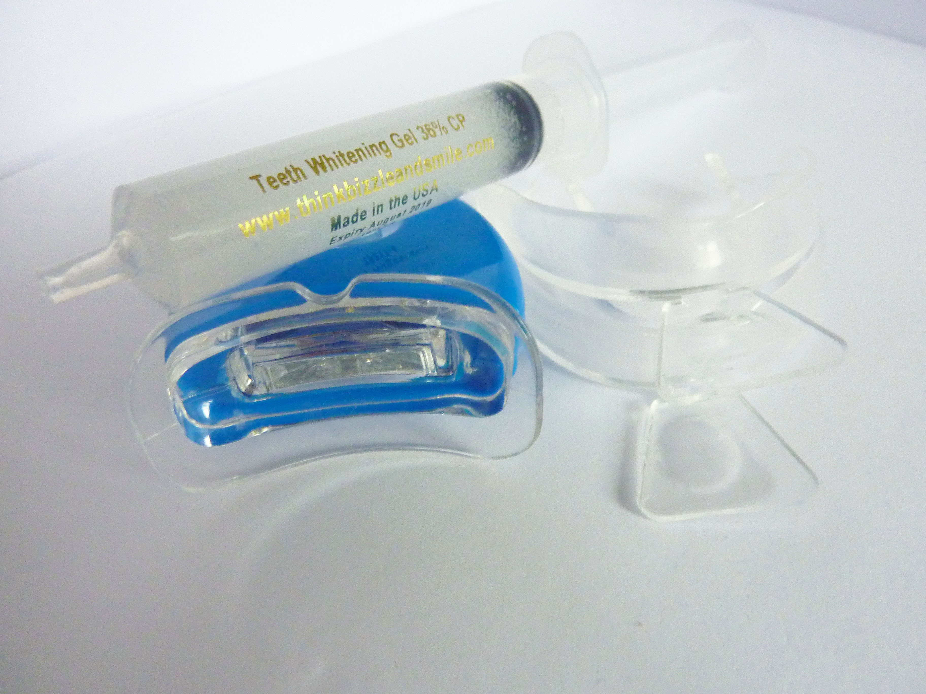Deluxe single syringe teeth whitening kit